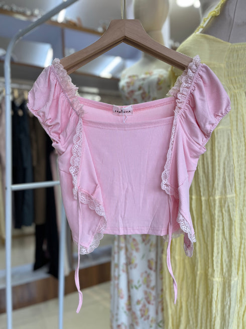 Women Lacey Border Basic Crop Tops